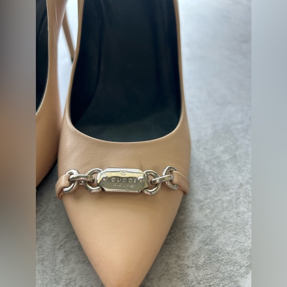 119. Nude Gucci Heels - Picture 3 of 12